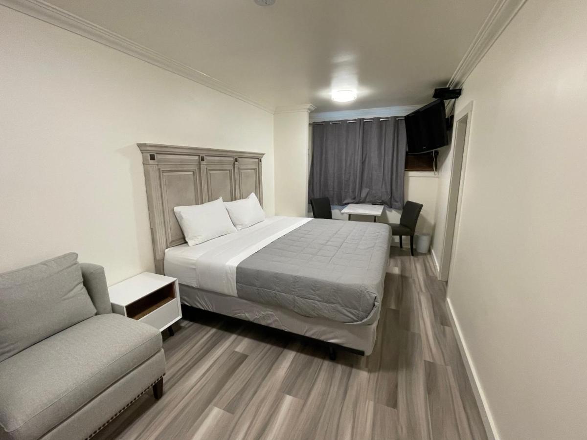 Destination Inn 래디움핫스프링스 외부 사진