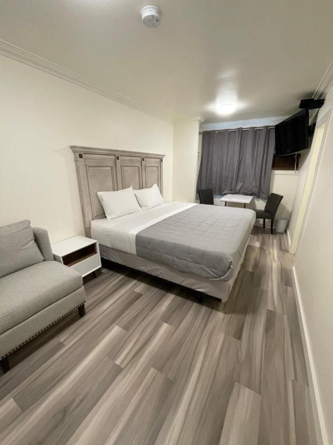 Destination Inn 래디움핫스프링스 외부 사진