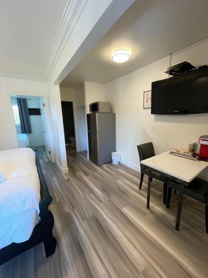 Destination Inn 래디움핫스프링스 외부 사진